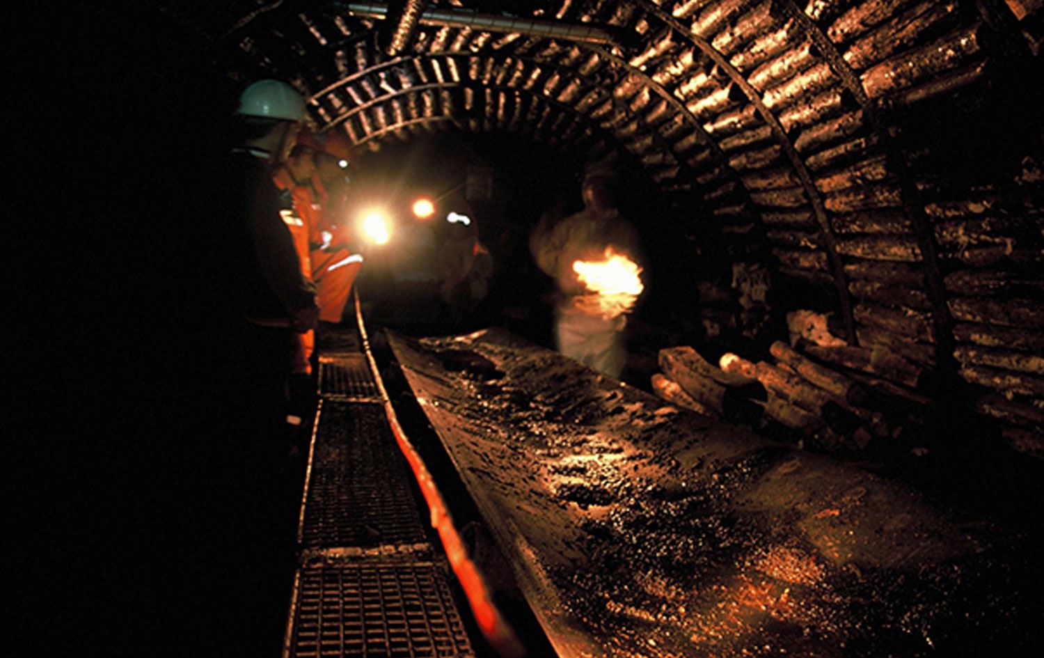 İran'da kömür ocağında patlama: 2 ölü