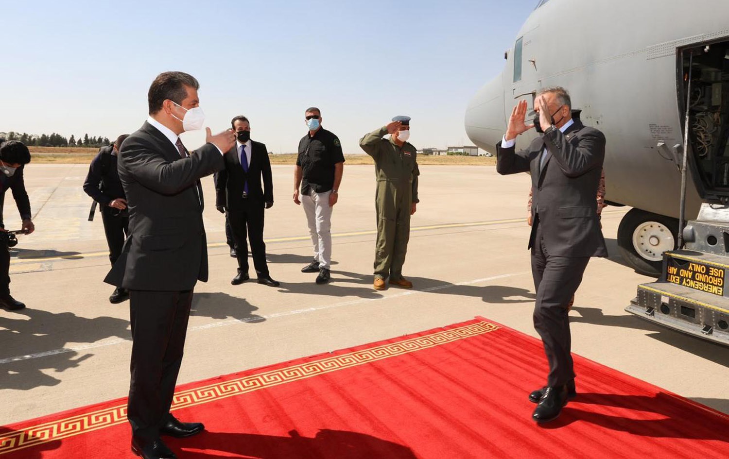 Serokwezîrê Herêma Kurdistanê Mesrûr Barzanî pêşwazî li Serokwezîrê Iraqê Mistefa Kazimî kir. Wêne: Rûdaw