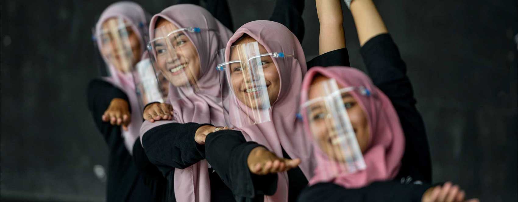 WÊNE – Grûpeke cildirêj a semakirinê li Endonazya