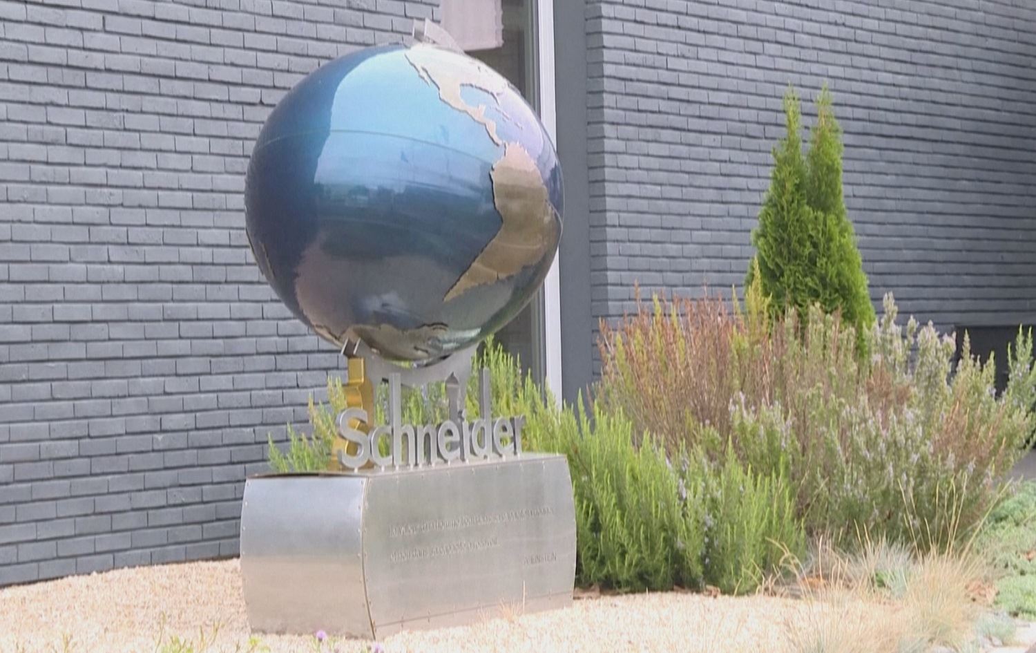 Herdu kompaniyên Orange û Schneider înterneta 5G pêş dixin