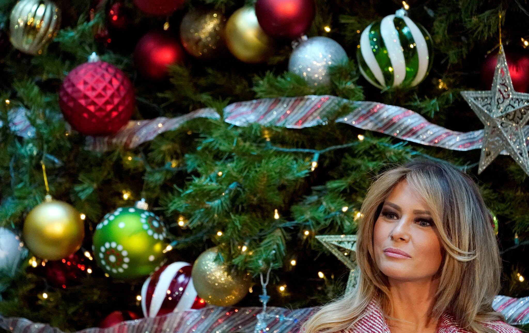 مێلانیا ترەمپ توڕەیە و دەڵێت، کریسمس توورێکی قوڕاوی ناهێنێت