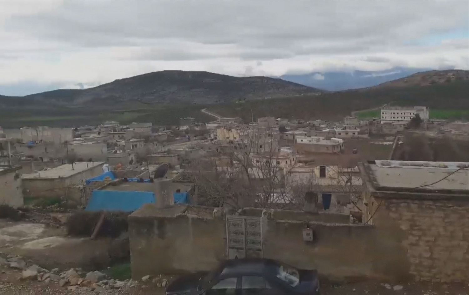 Li çend gundên Efrînê çekdar baca bi zorê li ser xelkê ferz kir