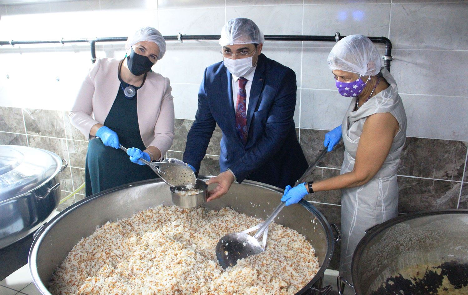 İrlanda Urfa’daki aşevinin bir yıllık masrafını üstlendi