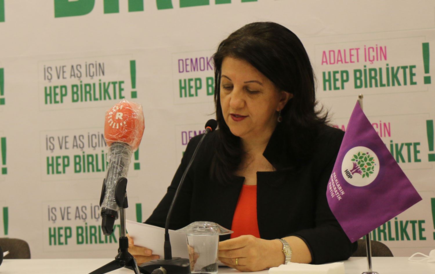 Buldan: Dozgerên operasyona dijî HDPê Erdogan û serdozgerê zava ye