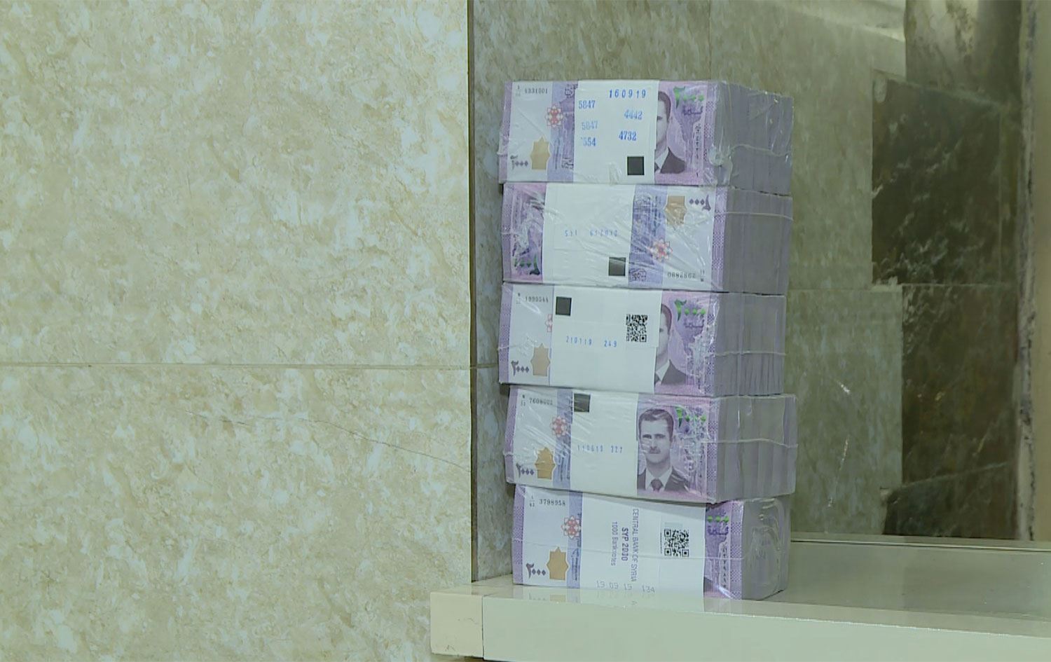 ژمارەیەکی زۆر لە هاونیشتمانییانی سلێمانی لە مامەڵکردن بە لیرەی سووری زەرەرمەند بوون