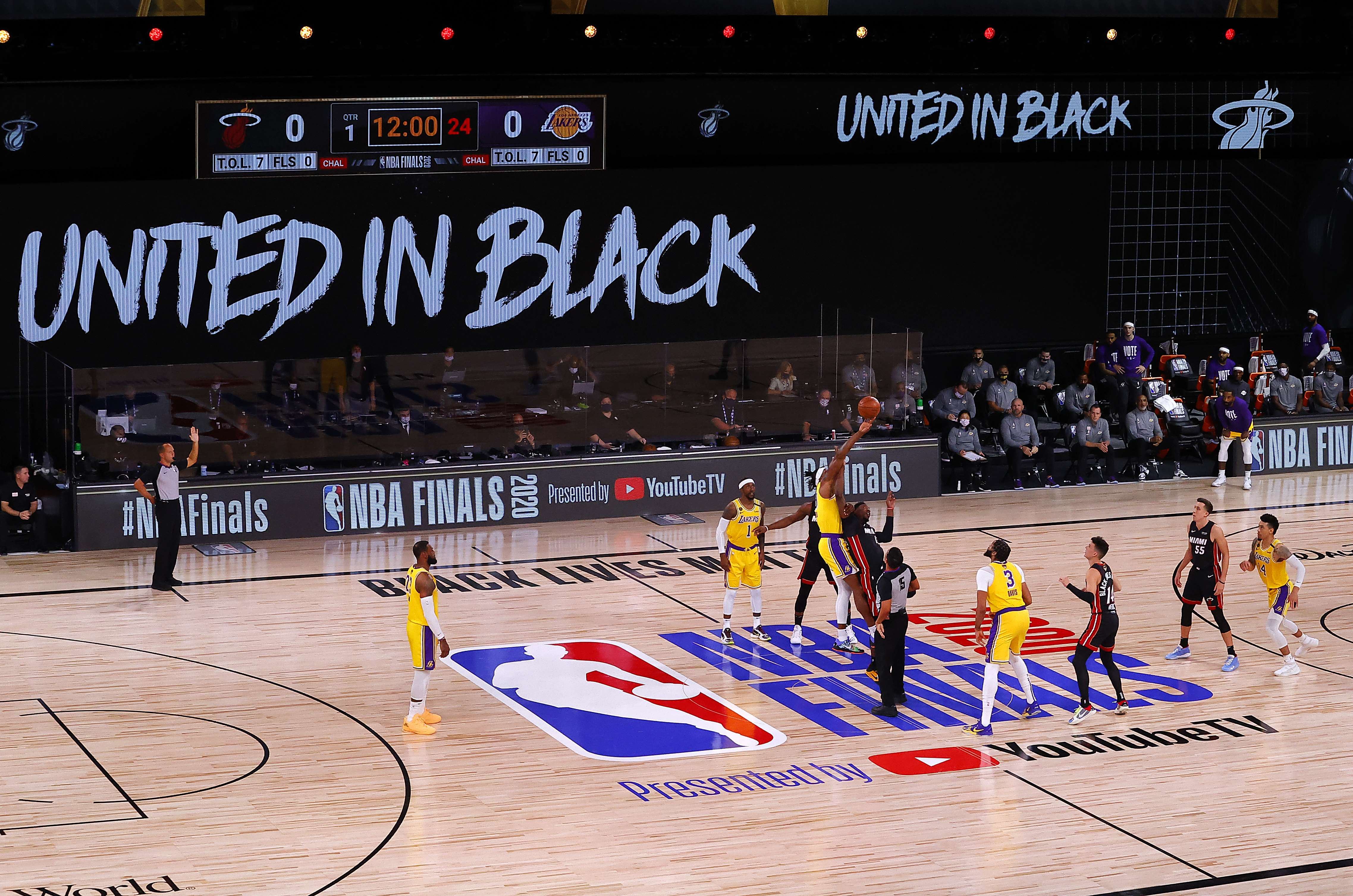 ڤیدیۆ؛ لۆس ئانجلێس هەنگاوێکی گرنگ لە نازناوی ئێن بی ئەی نزیکبووە