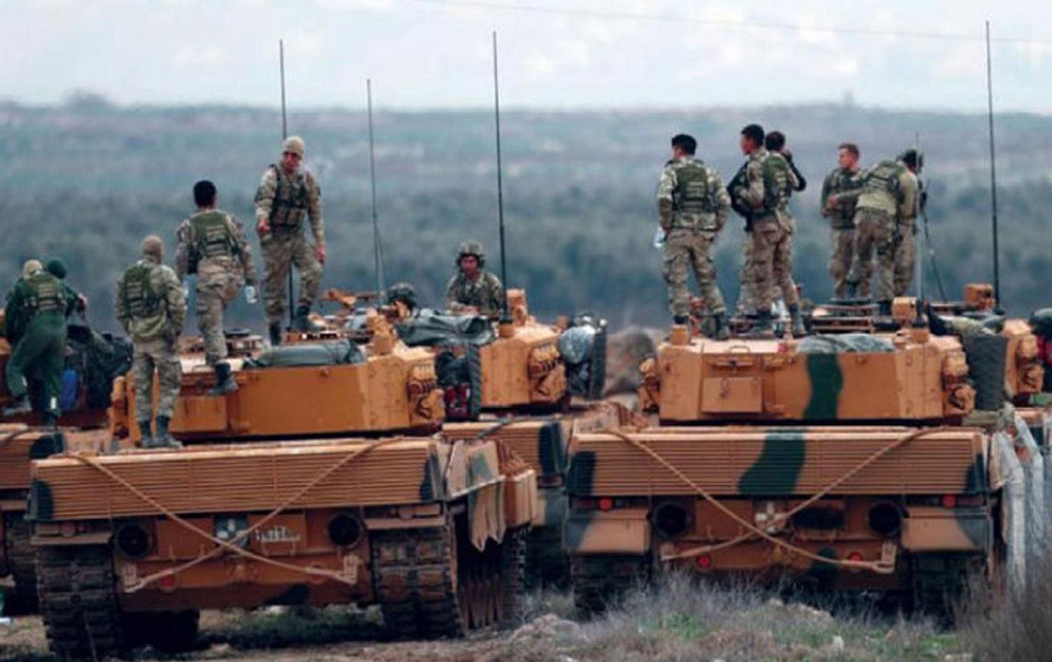 Suriye ve Irak tezkereleri uzatıldı