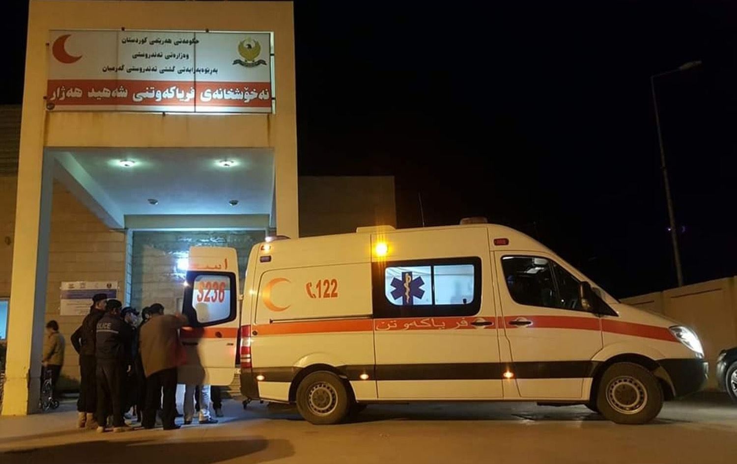 لەکاتی پەنچەریکردن، تایەی ئۆتۆمبێل بە دووکاندارێکدا دەتەقێتەوە و گیانلەدەستدەدات