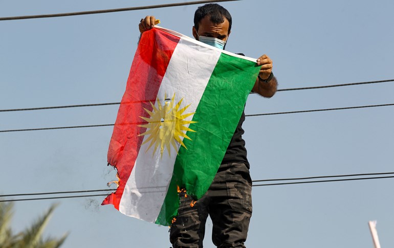 سووتانی ئاڵای کوردستان لە بەغدا 