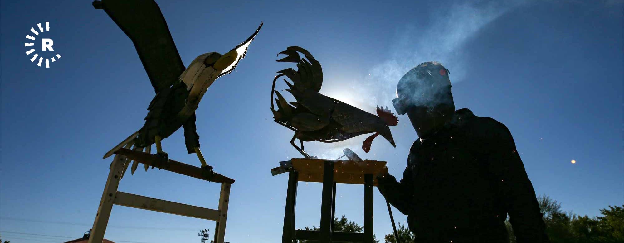 FOTO - Hurda demirlerin sanat eserine dönüştürülmesi