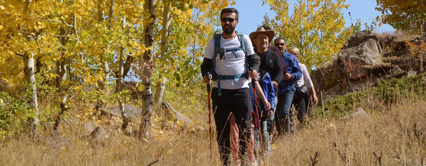 Fotoğraflarla doğaseverlerin Nemrut Krater Gölü’ne tırmanışı