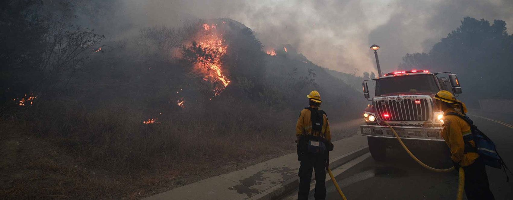 FOTO - California'da yangınlar nedeniyle 100 binden fazla kişi için tahliye emri