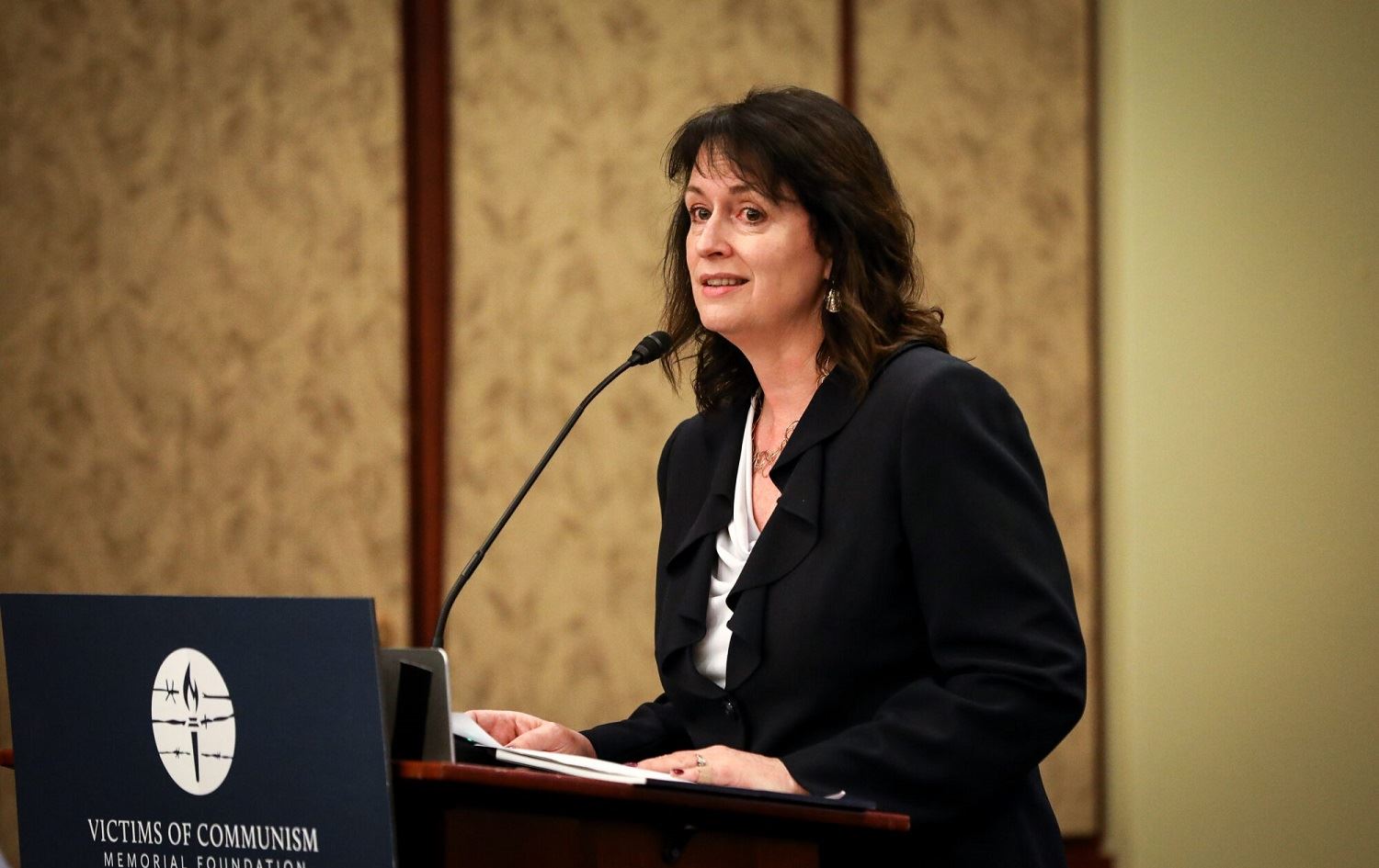 Nadine Maenza: Êrîşa Tirkiyê rê li ber vegera Mesîhiyan digire