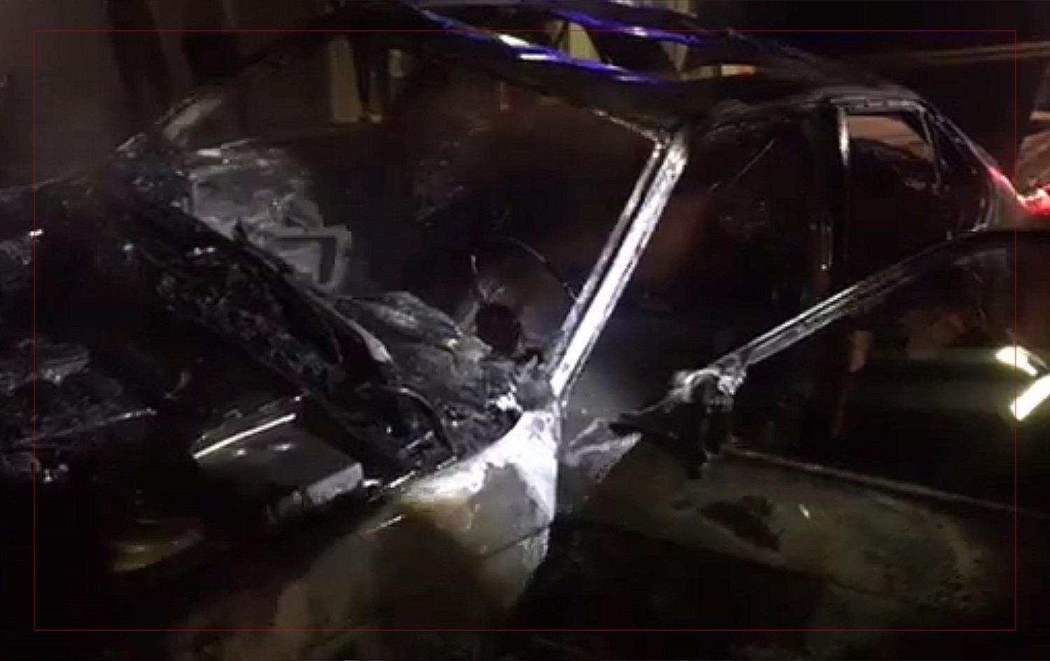 ڤیدیۆ.. بەهۆی رووداوێکی هاتووچۆ لە دهۆک ئۆتۆمبێلێک گڕدەگرێت