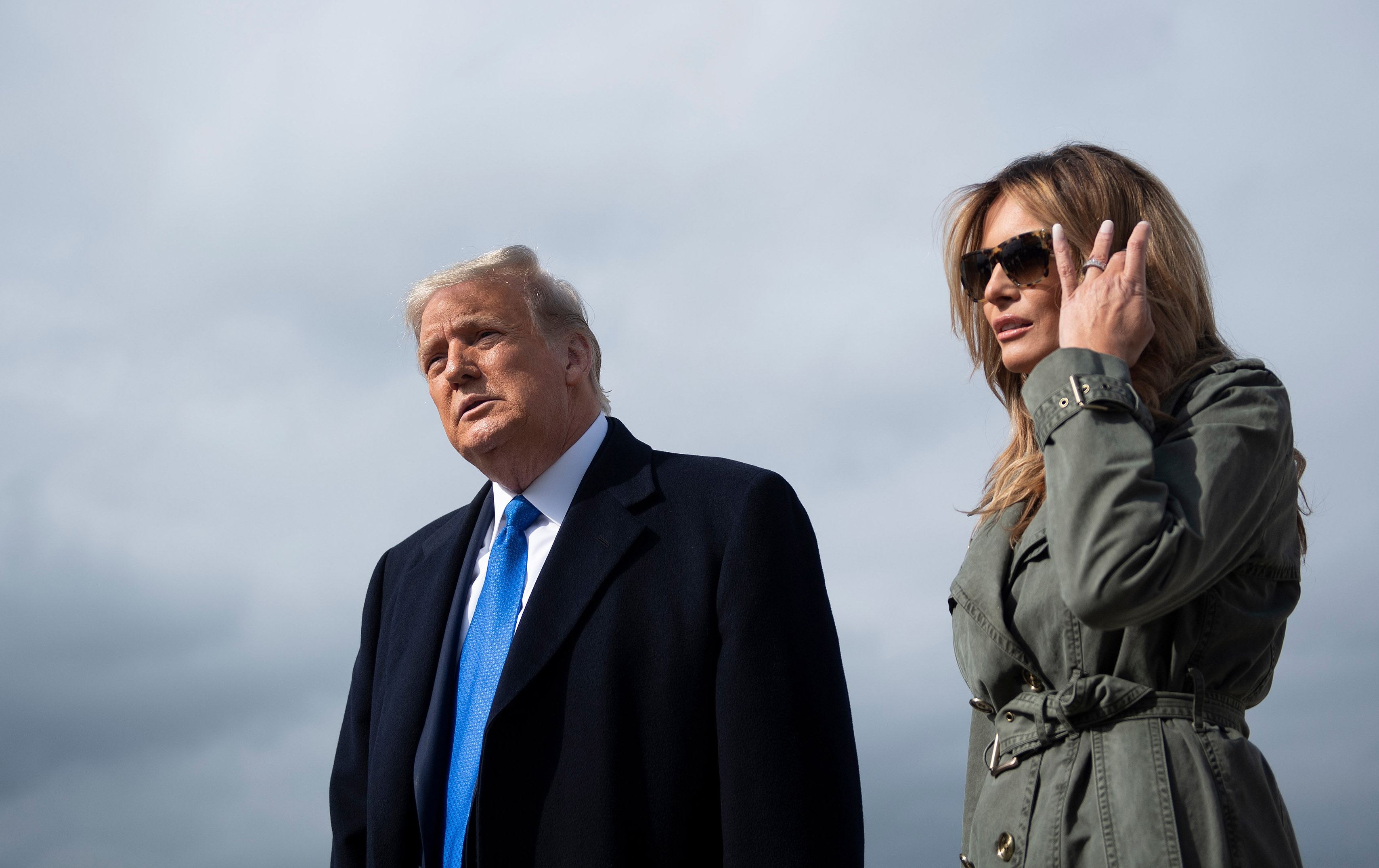 مێلانیا داوای جیابوونەوە لە ترەمپ دەکات