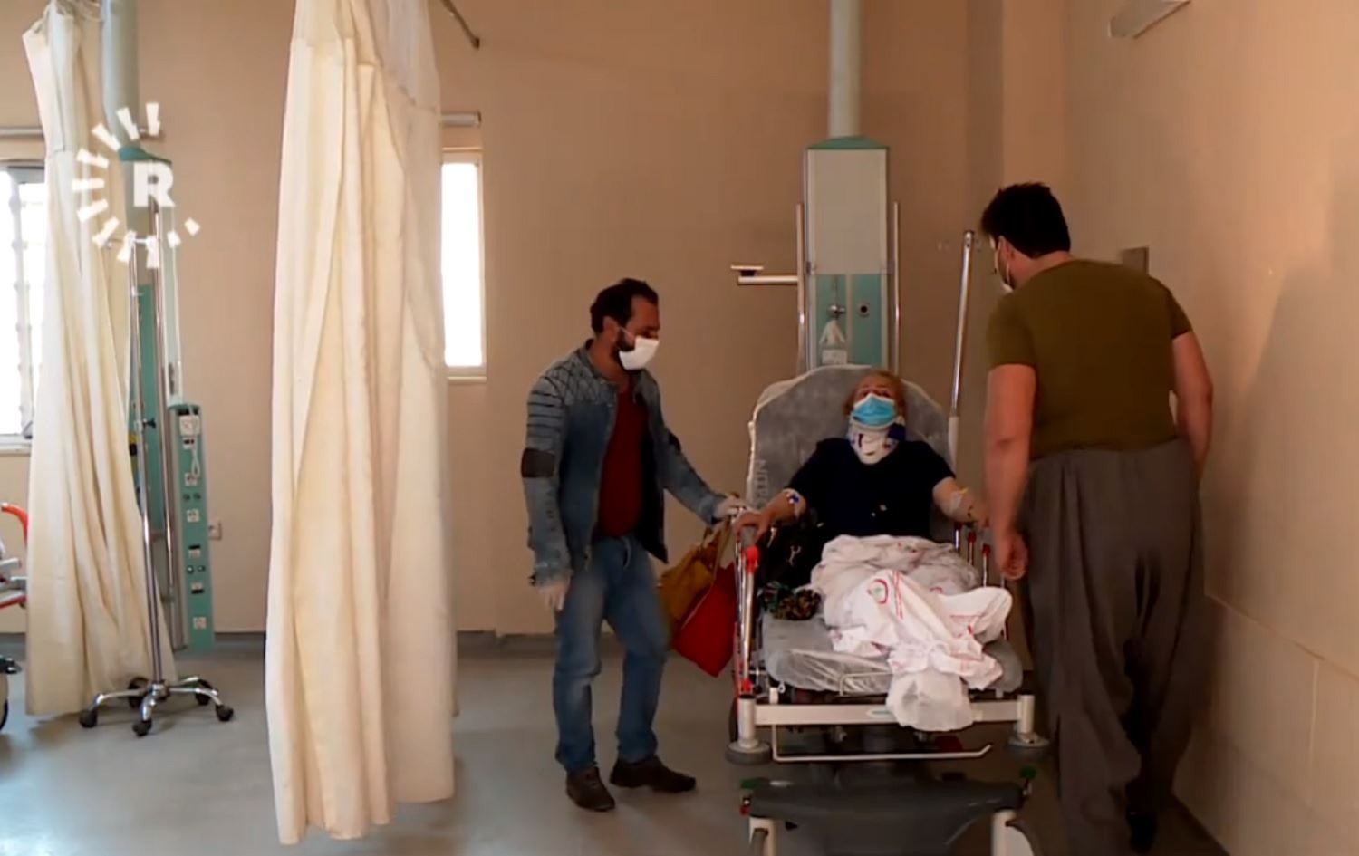 Ruha - Du Kurdên ji Mûsilê bi hawara geştyarên Ereb ên birîndar ve çûn