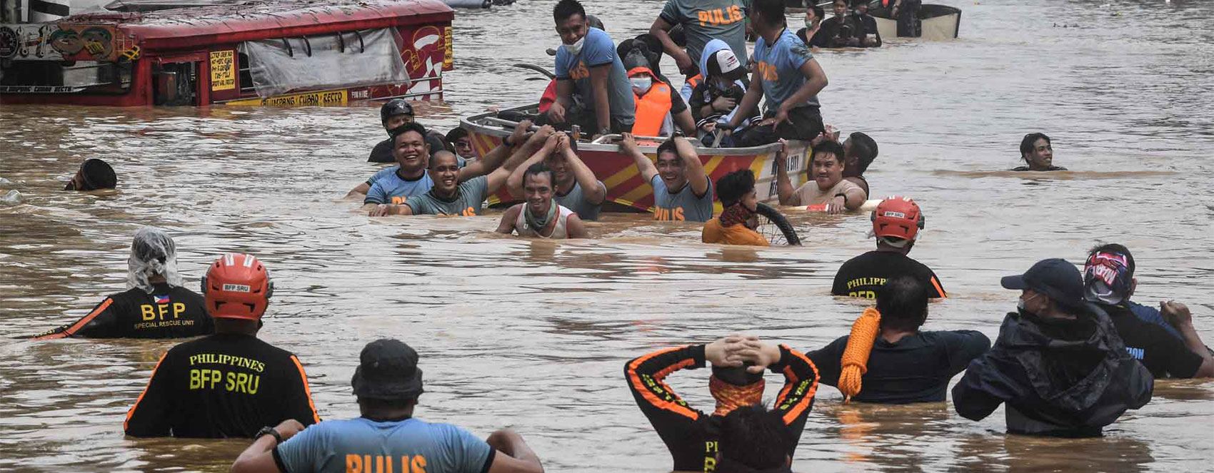 زریانی ڤامکۆ شەقامەکانی پایتەختی فیلیپینی کردووەتە رووبار