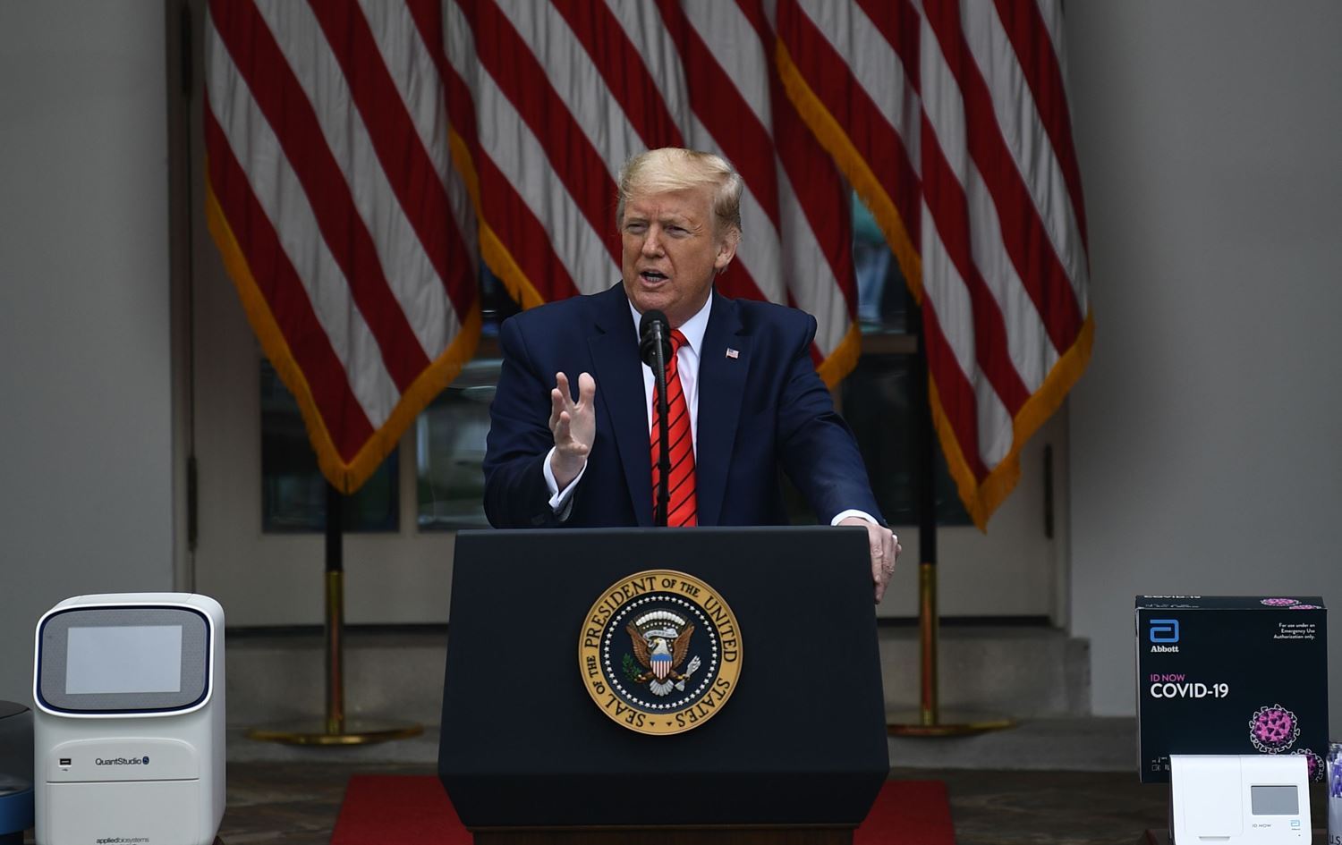 Trump'tan Joe Biden açıklaması: 80 milyon oyun hileli olmadığı ispatlarsa girebilir