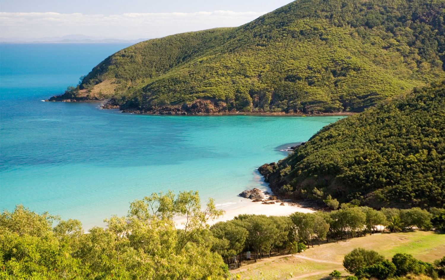 Çinli şirket Avustralya'da aldığı adada Avustralyalıların yaşamasını yasakladı