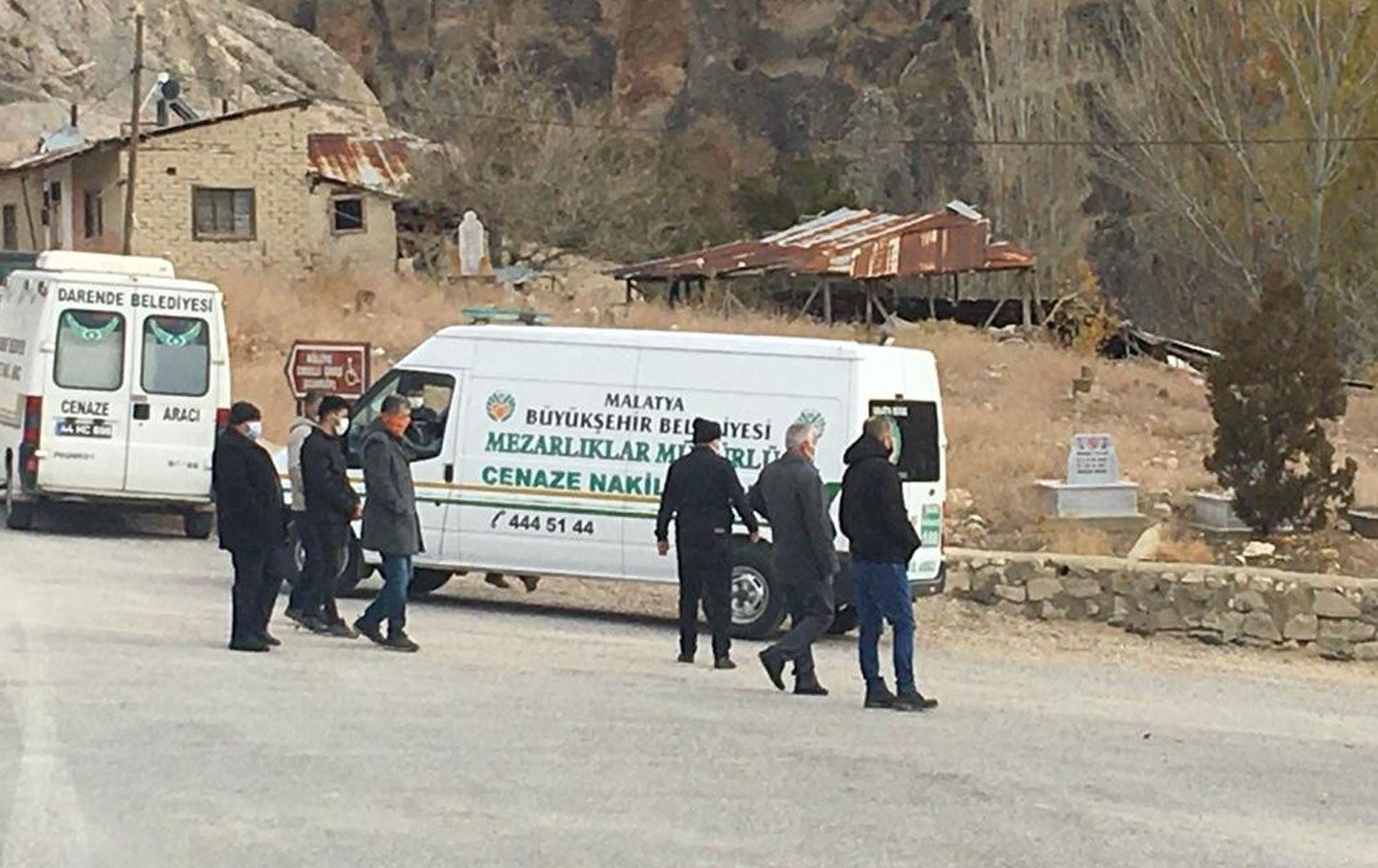 Malatya’da iki kardeş aynı gün Covid-19 nedeniyle öldü