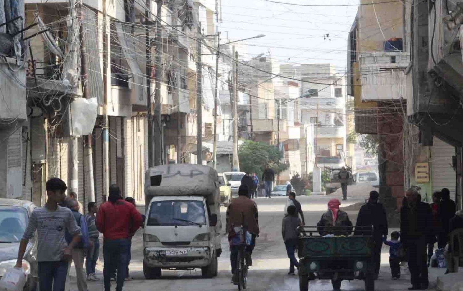 HELEB – Hikûmeta Sûriyê dorpêç danî ser 2 taxên Kurdan