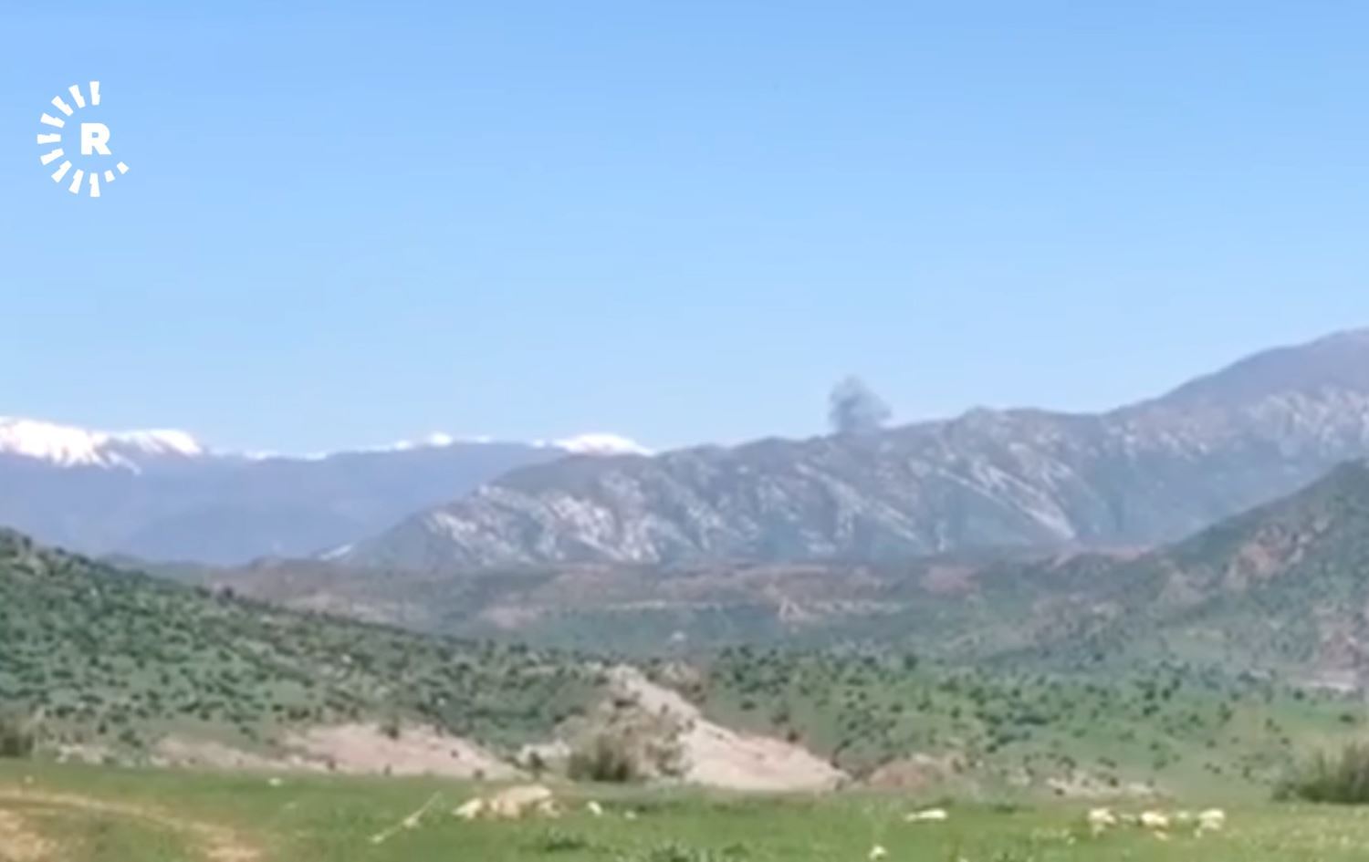 قائیمقامی قەزای ئامێدی: فڕۆکەکانی تورکیا دووجار لەسەریەک بەرێ سیلێیان بۆردوومان کرد