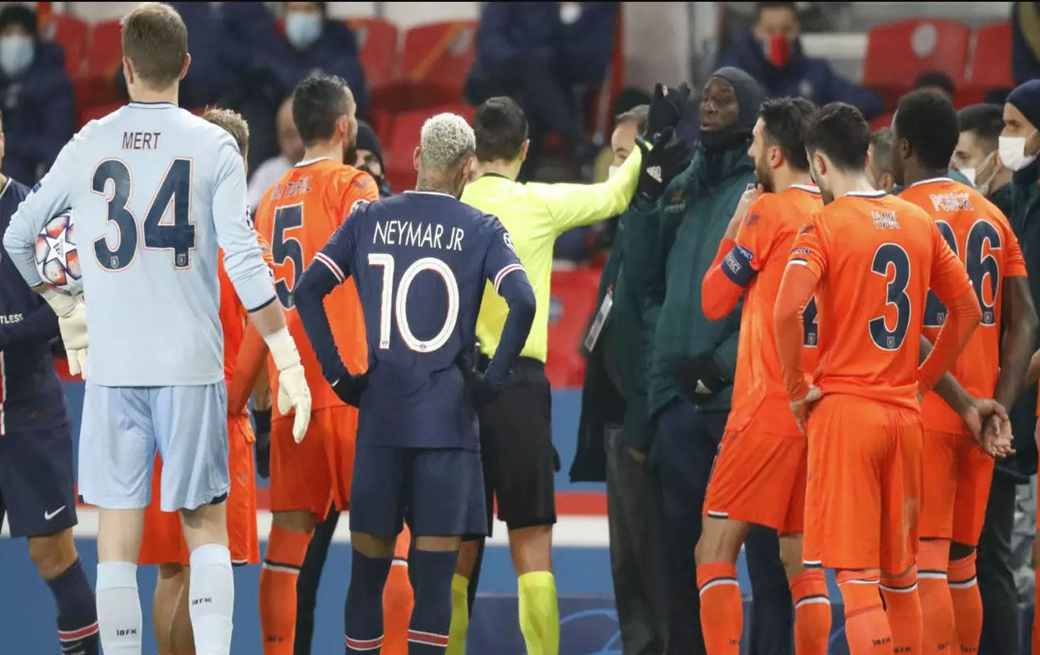 PSG-Başakşehir maçında ne oldu?