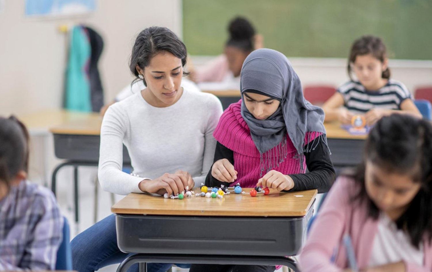 لە نەمسا بڕیاری قەدەخەکردنی سەرپۆش لە قوتابخانە سەرەتاییەکان هەڵوەشێنرایەوە