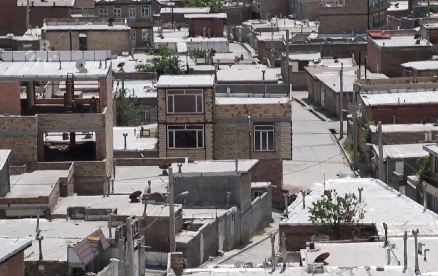 Li Rojhilatê Kurdistanê kirêya xaniyan ji %100 zêde bûye