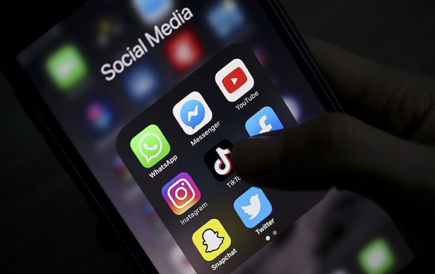 Tirkiyê platformên torên civakî ceza kirin