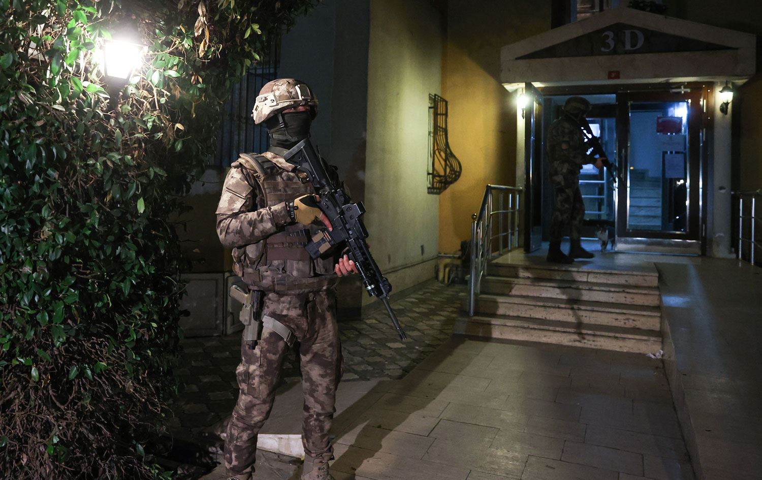 İstanbul merkezli 5 ilde DHKP-C operasyonu: Çok sayıda gözaltı