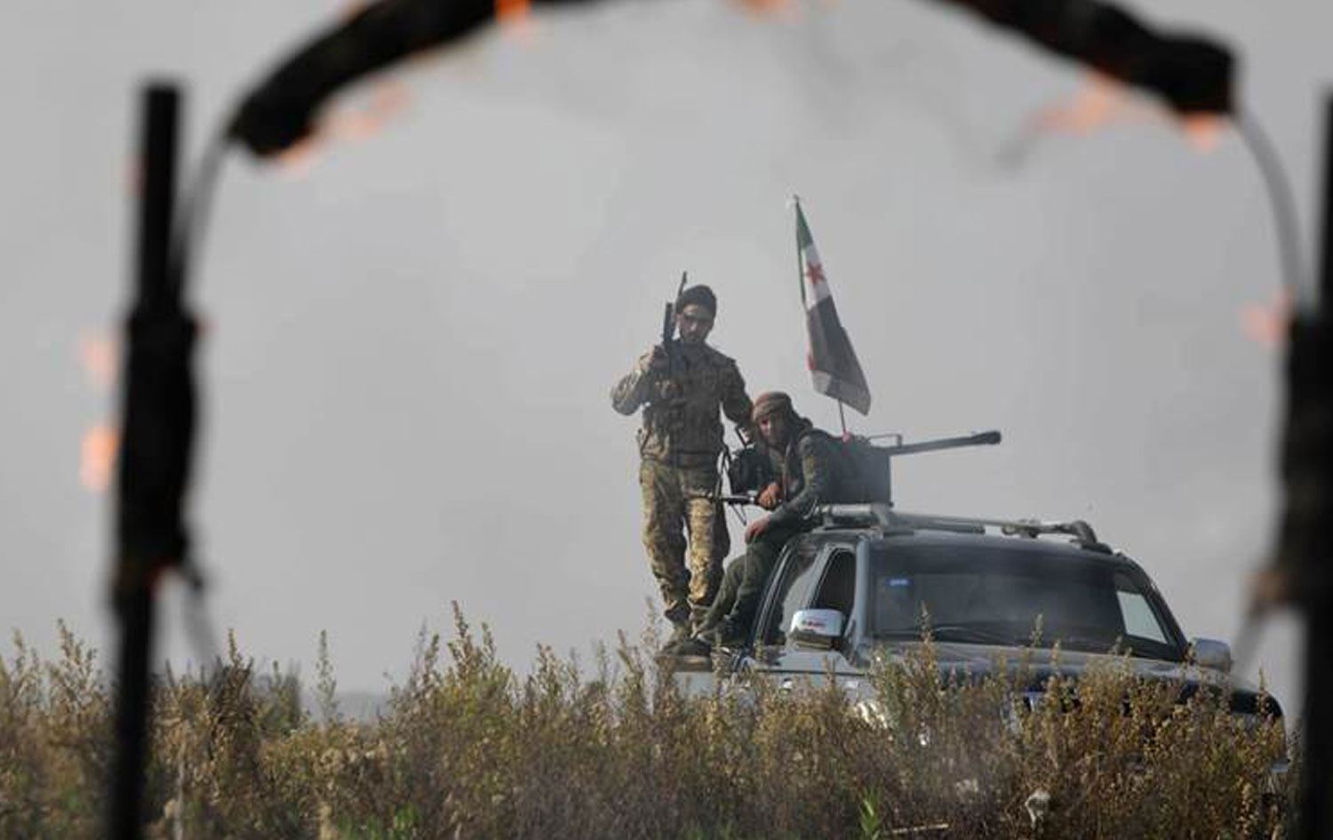 Rojava’nın Ayn İsa kentinde şiddetli çatışmalar