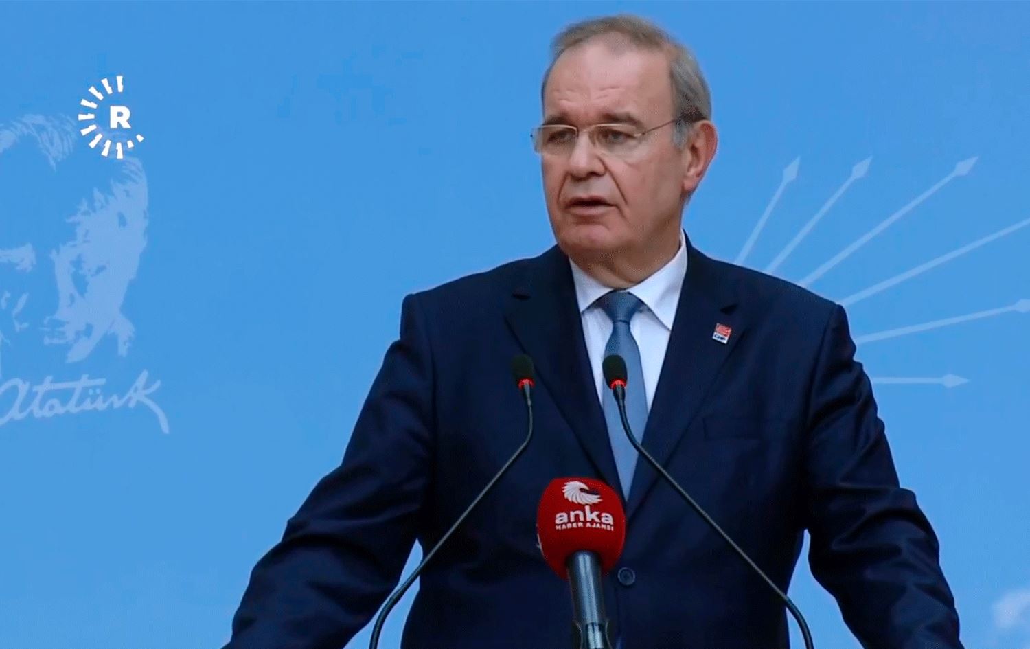 Faik Öztrak: Anlaşılan ufukta seçim var