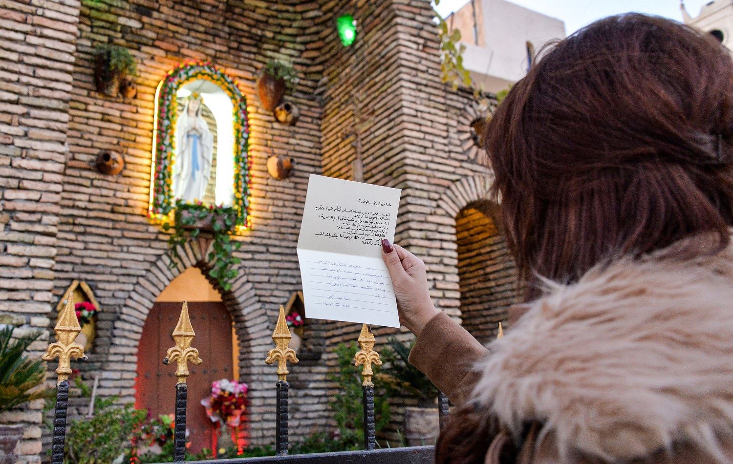 Cards from across Iraq bring Christmas cheer to Christians