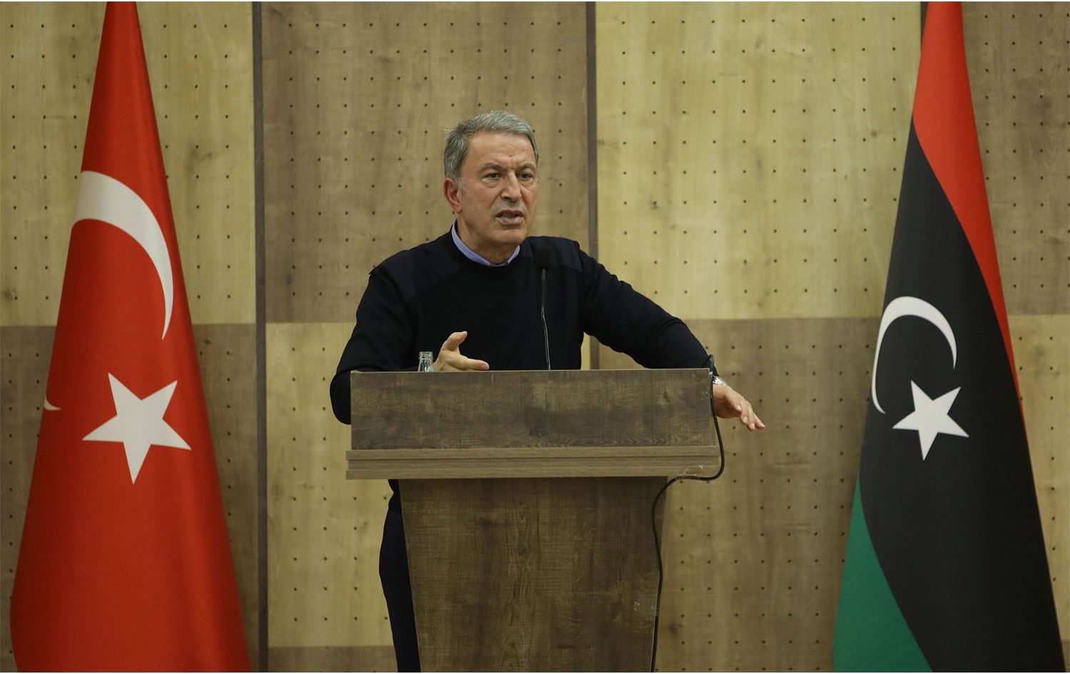 Akar gef li Hafter xwar