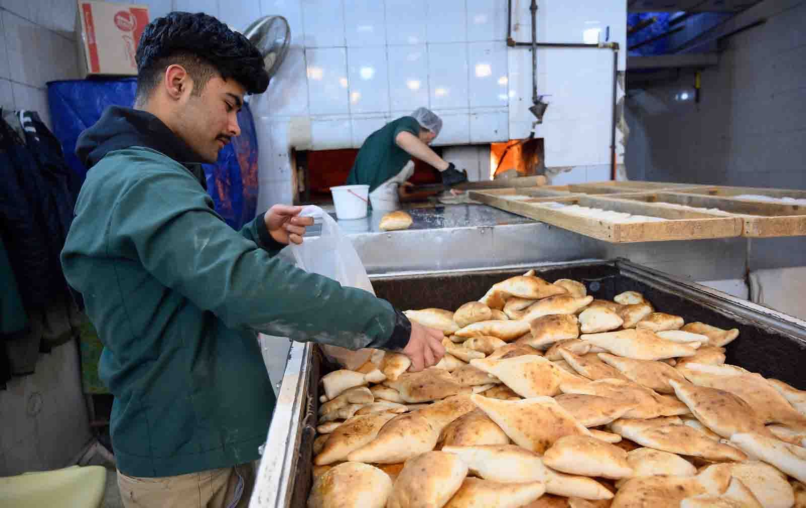 قایمقامی هەولێر: نان و سەموون گران نەبوون و چاودێریی چڕ لەسەر نانەواخانەکانە