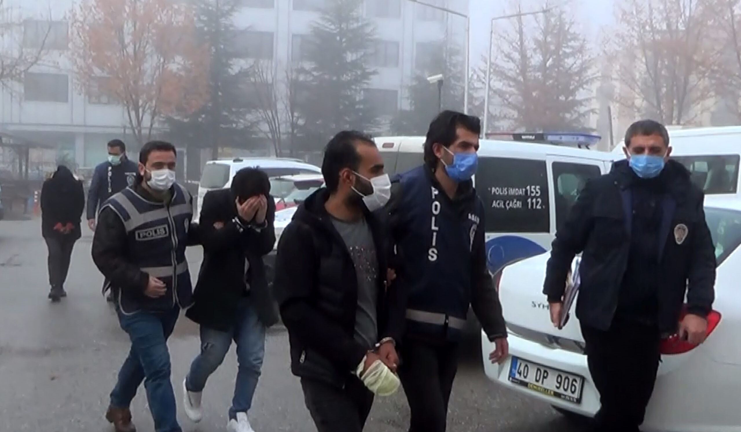 Iraklı adam cinsel ilişki bahanesiyle gittiği evde rehin alınıp gasp edildi