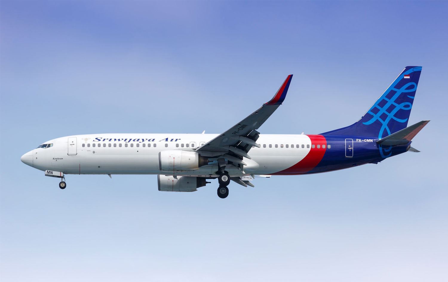 Li Endonezyayê firokeya rêwiyan ket nav deryayê