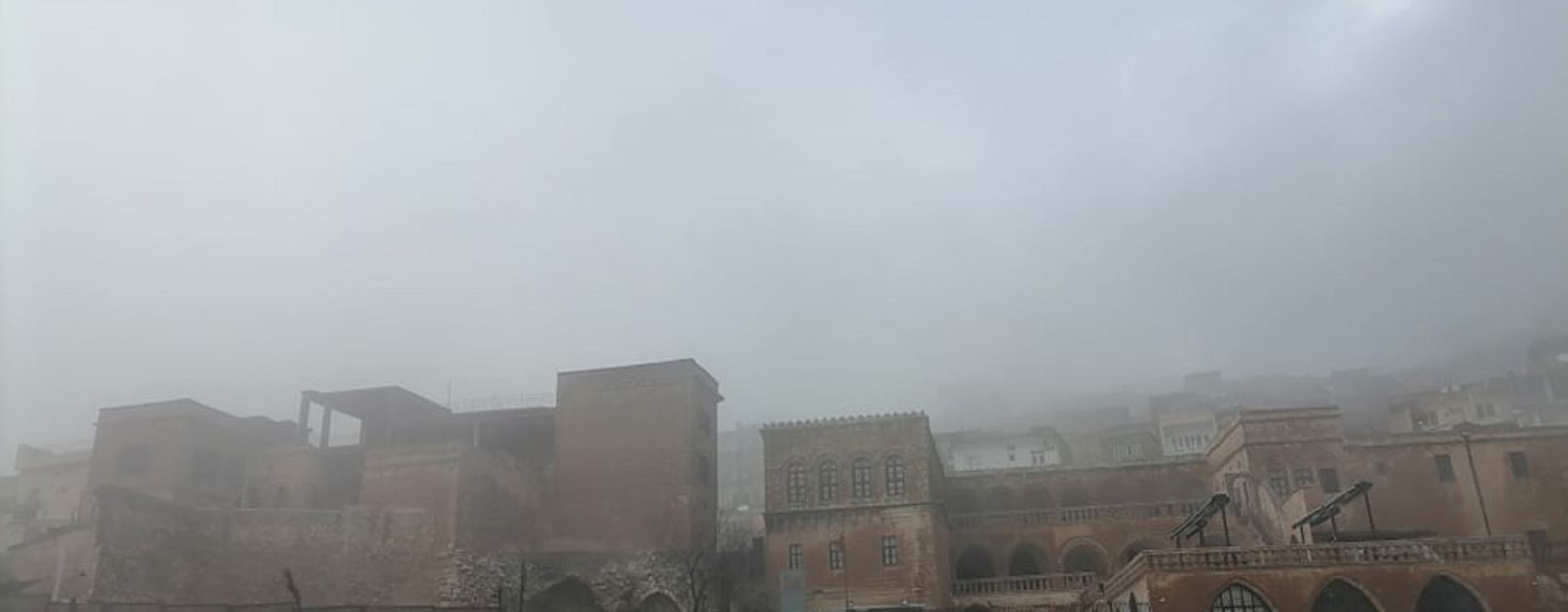 FOTO - Mardin'de sis etkili oldu