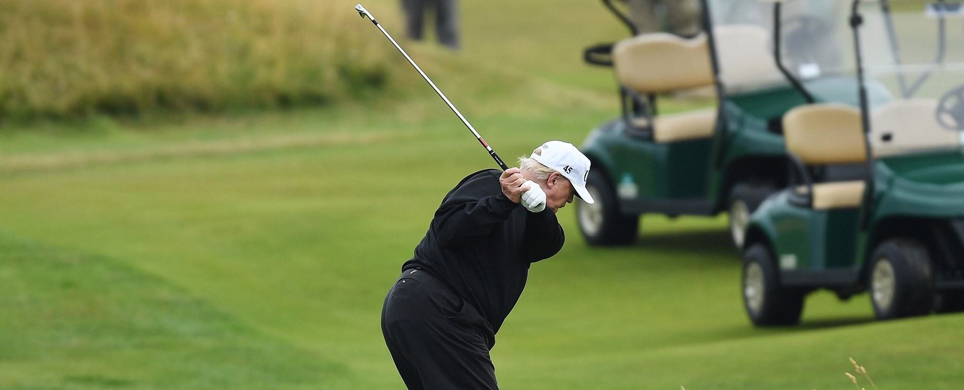 دۆناڵد ترەمپ لە نێوان خۆشەویستی و رقی وەرزشواناندا