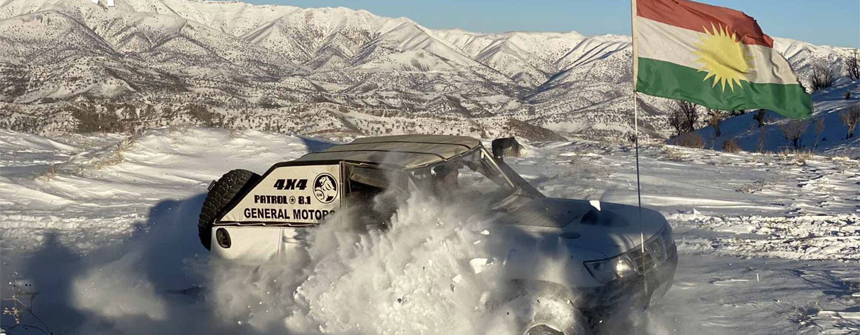 WÊNE – Nimayîşa otomobîlan li nav berfa Şarbajêr