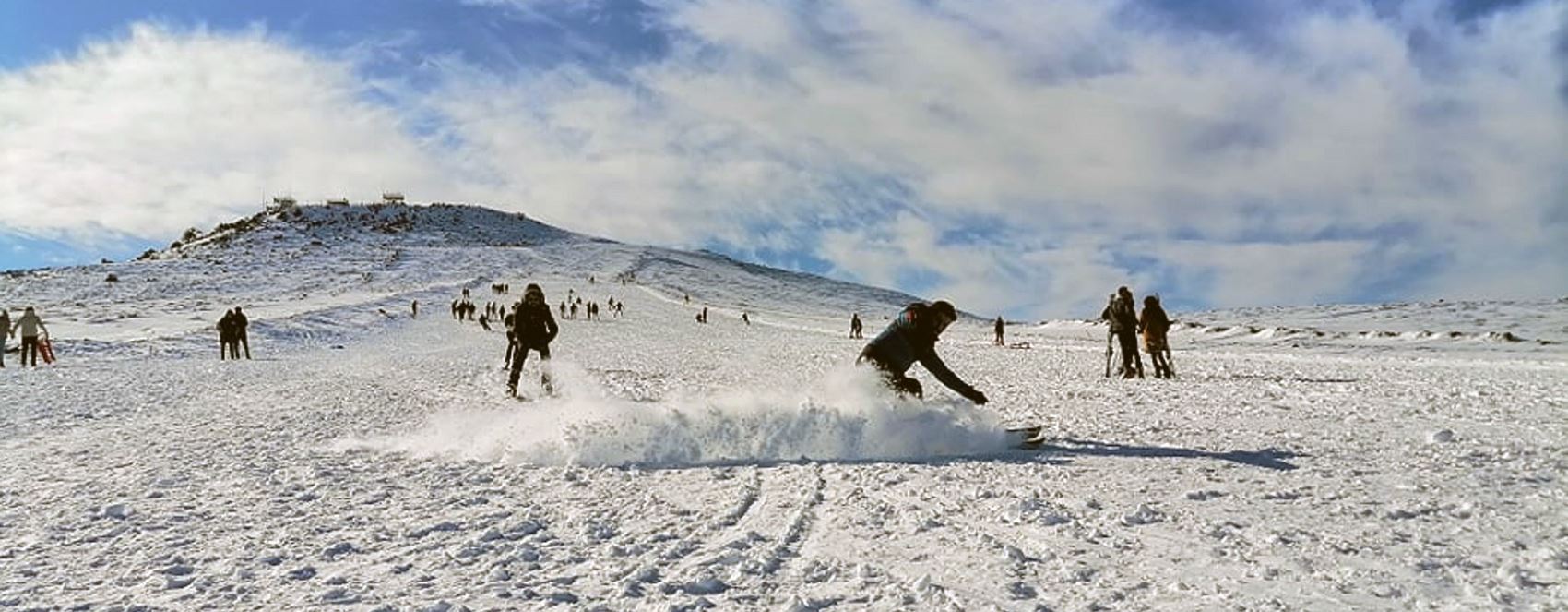 FOTO – Karacadağ’da kayak mevsimi başladı