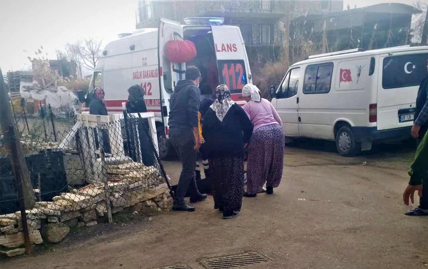 Sigara parası için kardeşini öldürdü