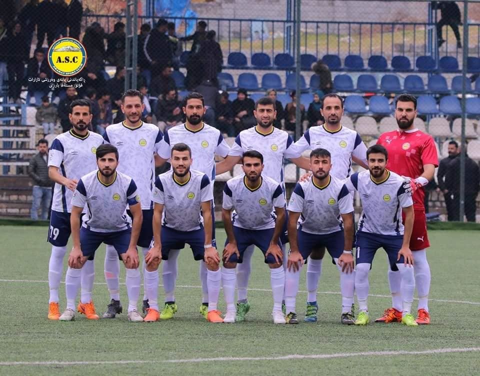 ئارارات لە گواستنەوەی هێرشبەرێکی یانەی ئیستقلال نزیکبووەتەوە