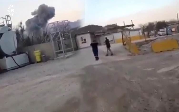 Firokeyên Tirkiyê sînorê Çemankê bombebaran kirin