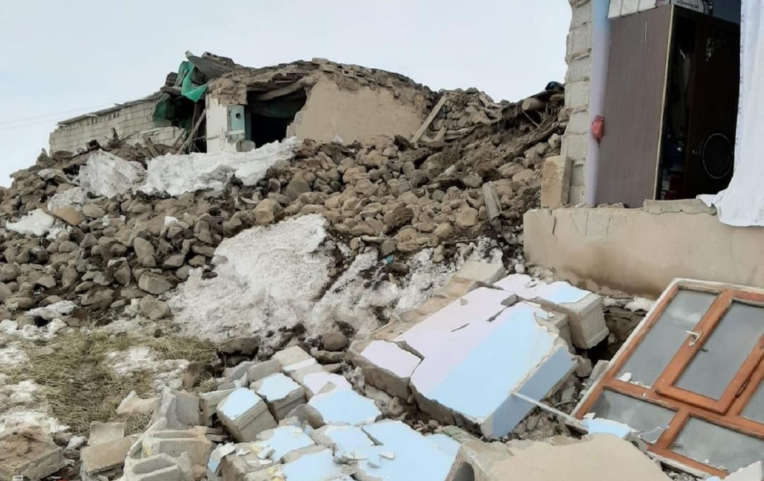 Mexdûrên erdheja Wanê hê nehatine qerebûkirin