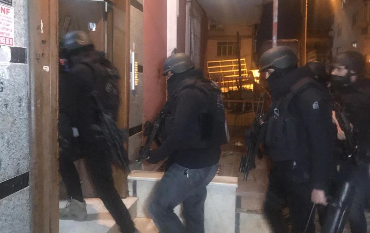 Li Stenbolê 11 endam û alîgirên HDPê hatin desteserkirin