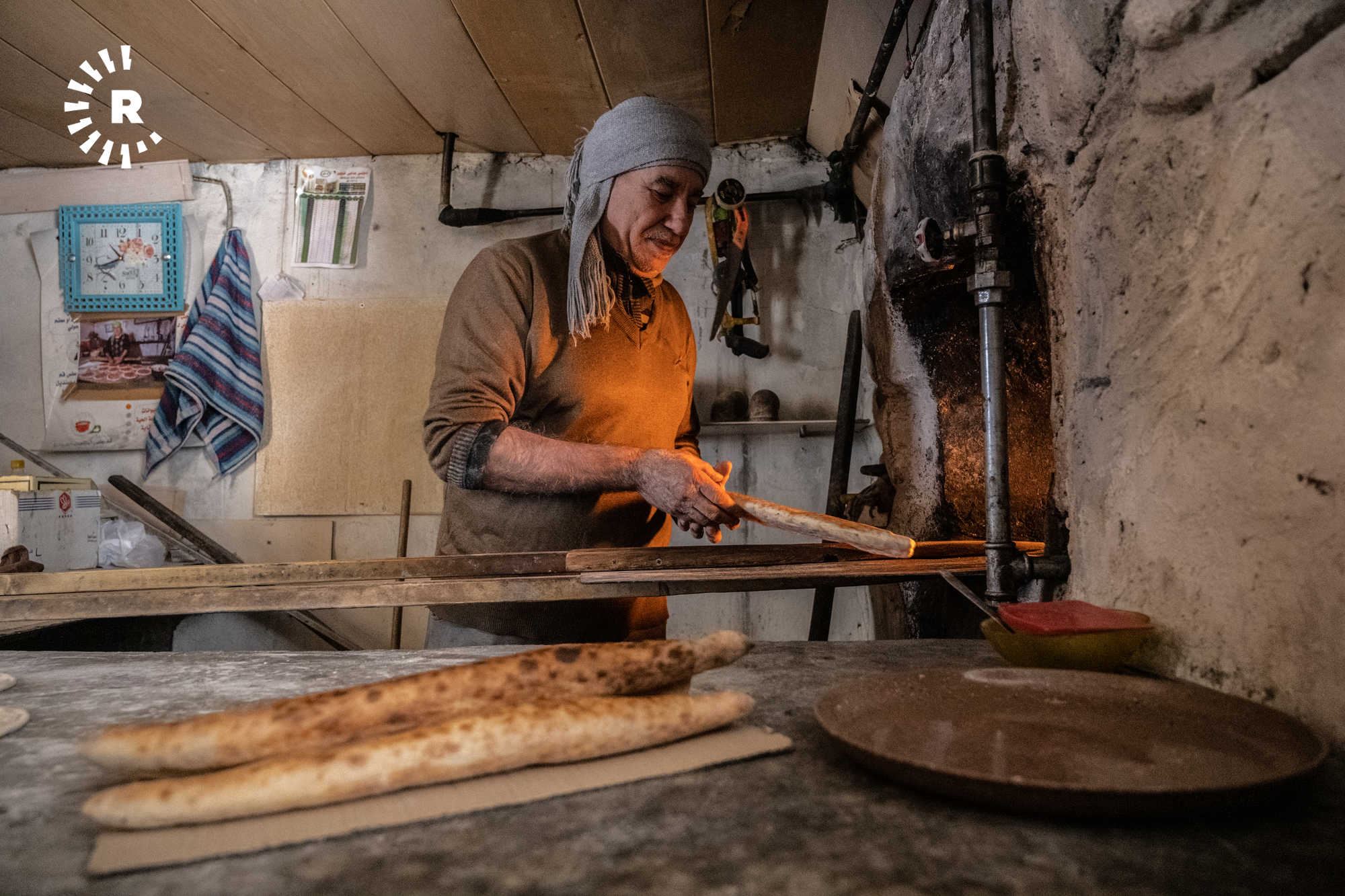 FOTO – Rojavalı dede 41 yıldır ekmek pişiriyor