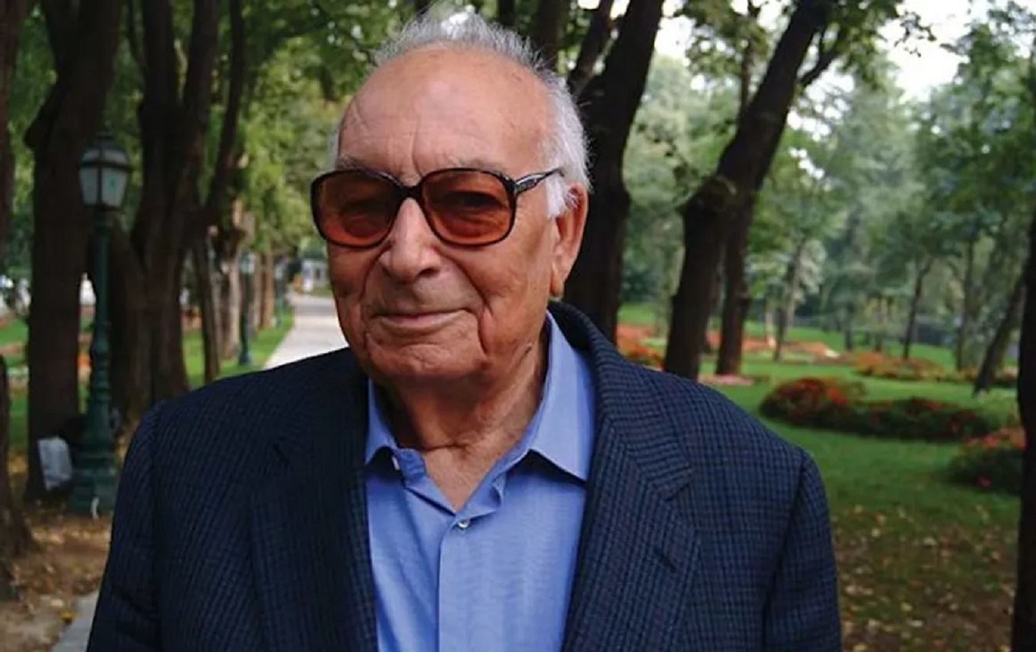 Yaşar Kemal hat bibîranîn