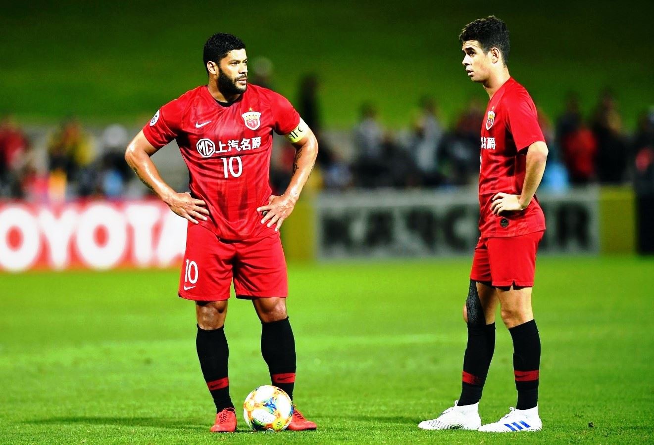 بڵقی چین تەقییەوە.. 16 یانە مایەپووچ بوون و ئەستێرەکان هەڵدێن